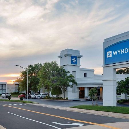 Wyndham Riverfront Hotel Little Rock Zewnętrze zdjęcie
