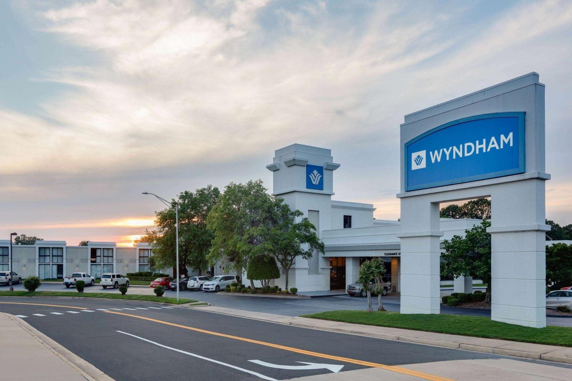 Wyndham Riverfront Hotel Little Rock Zewnętrze zdjęcie